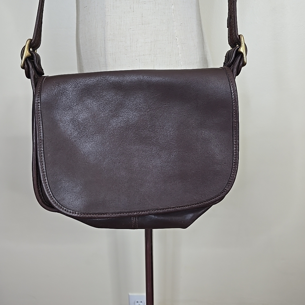 Vintage Coach USA 9951 Patricia Legacy Flap Brown Leather Crossbody Saddle Bag